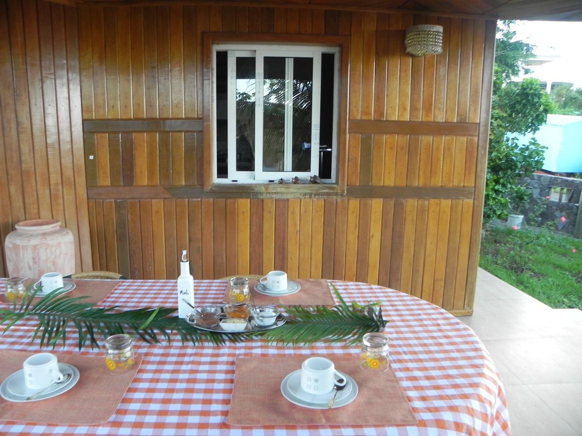 Chez Clenya Guesthouse La Ferme Ngoại thất bức ảnh