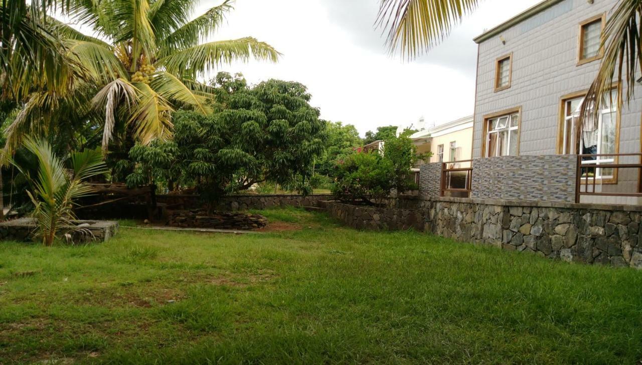 Chez Clenya Guesthouse La Ferme Ngoại thất bức ảnh