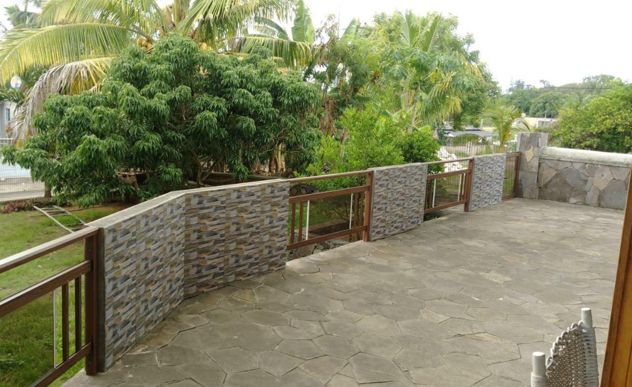 Chez Clenya Guesthouse La Ferme Ngoại thất bức ảnh